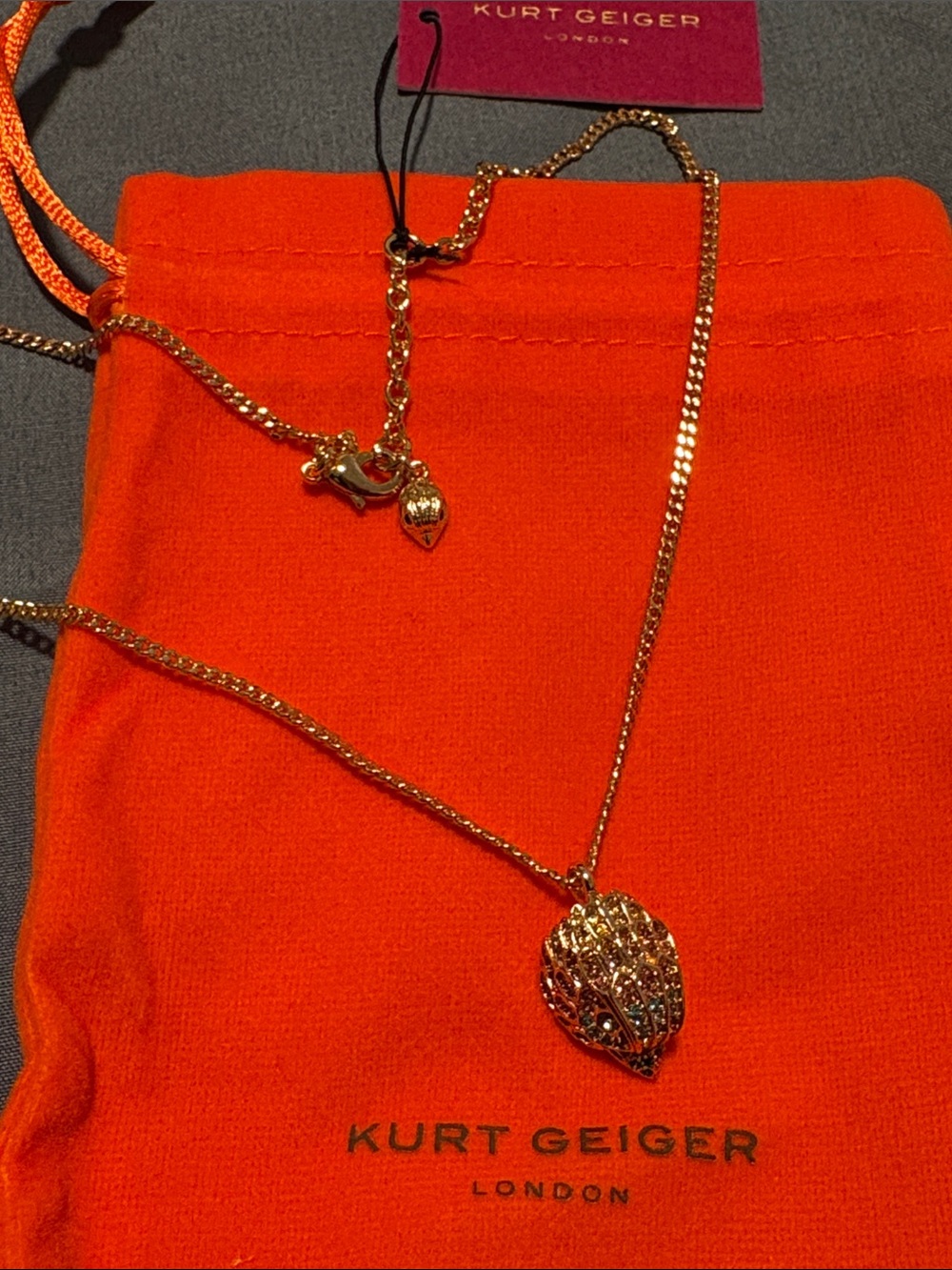 Kurt Geiger London NWT Eagle Head Gold Adjustable Necklace With Dustbag